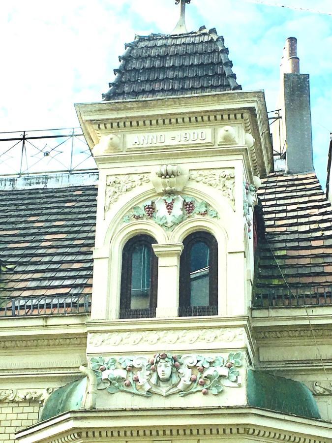 Jugendstilhaus Riverside City Appartements Fuer Urlaub Und Business ブレーメン エクステリア 写真