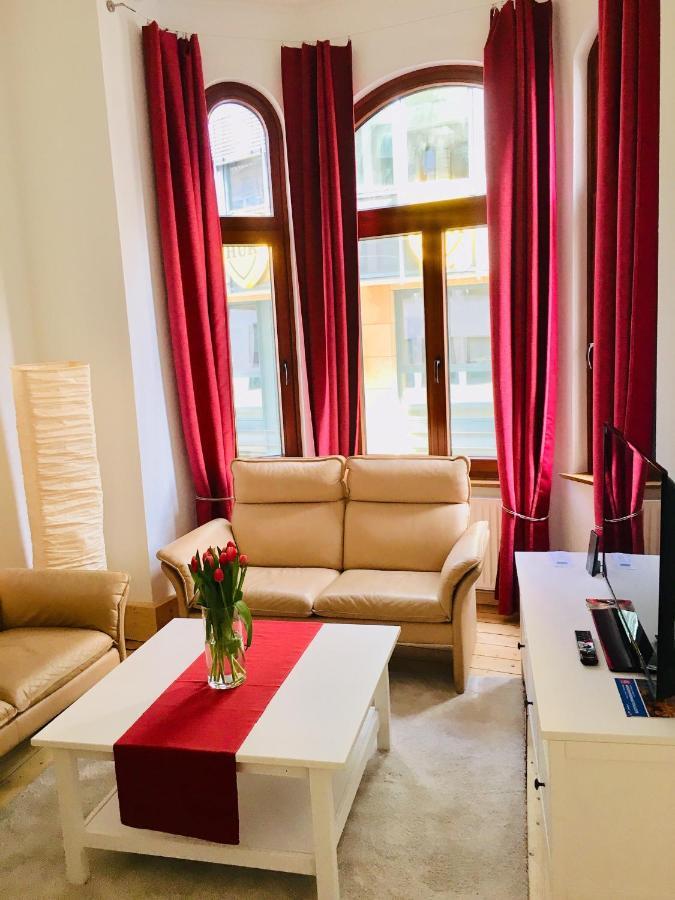 Jugendstilhaus Riverside City Appartements Fuer Urlaub Und Business ブレーメン エクステリア 写真